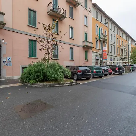 Apartment I-host - De Sanctis 52