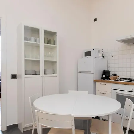 Apartment I-host - De Sanctis 52 Milan