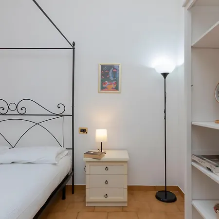 Apartment I-host - De Sanctis 52 *